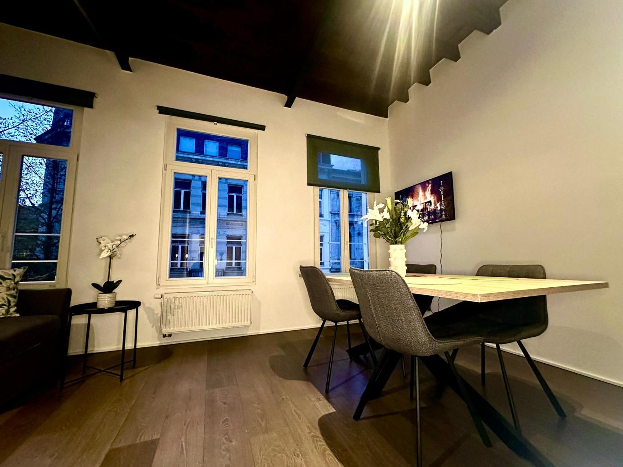 Luxury Suites Princess By Rikas Hotels Antwerp Luaran gambar