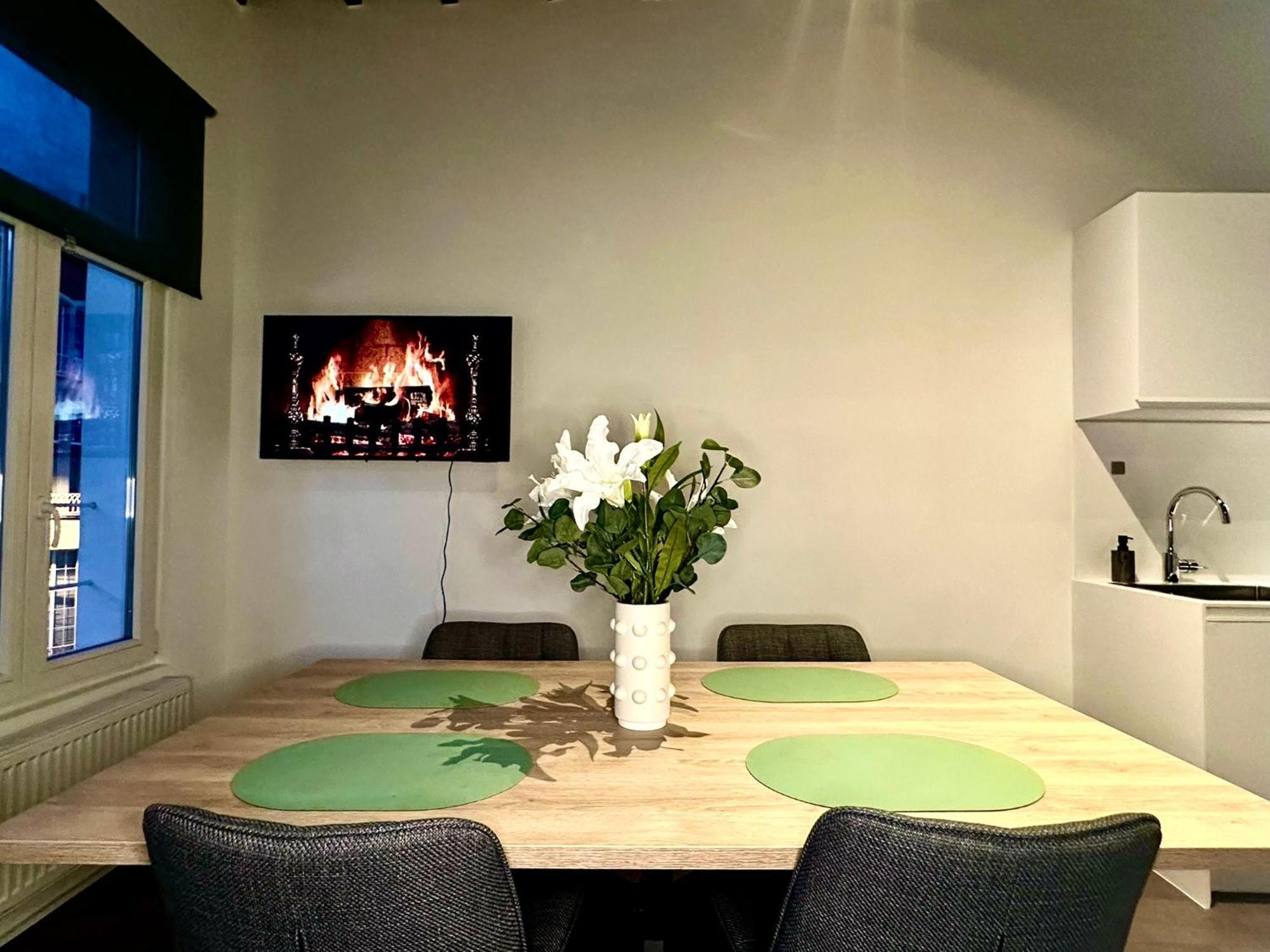 Luxury Suites Princess By Rikas Hotels Antwerp Luaran gambar